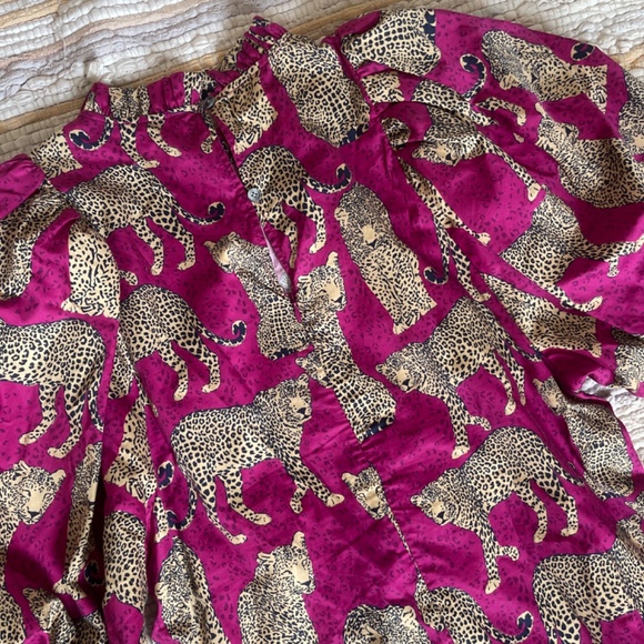 EUC Tyler Boe Pink Sammy Cheetah with Ruffled Sleeves Mini Dress Size Medium - Picture 9 of 9